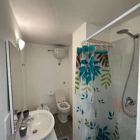 Casa Host Fontana Candida Metro C Lägenhet *